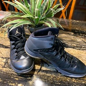 Jordan size 11.5 EUC